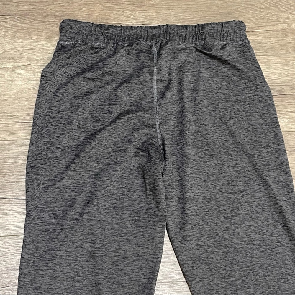 Barefoot Dreams Woman's Malibu Collection Butterchic Knit Heavy Jogger Sz S NWT - Picture 9 of 12